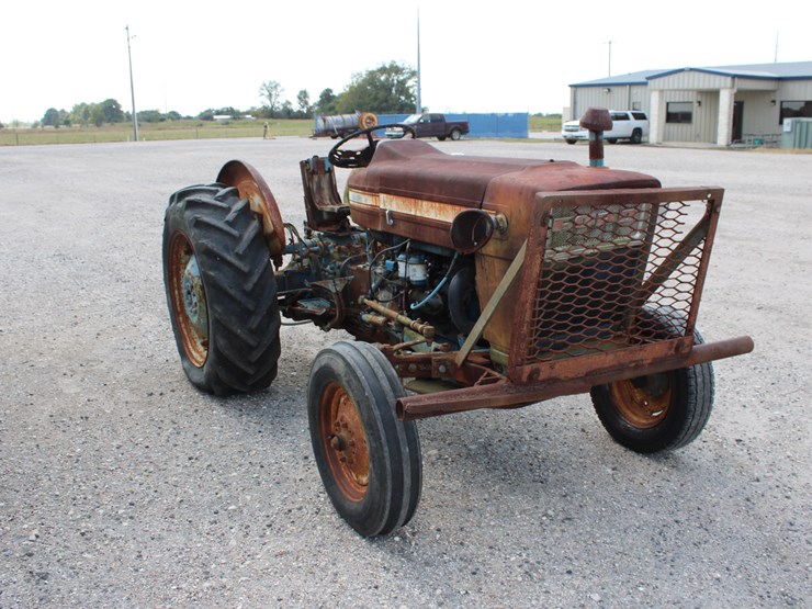 ford-3000-image-2