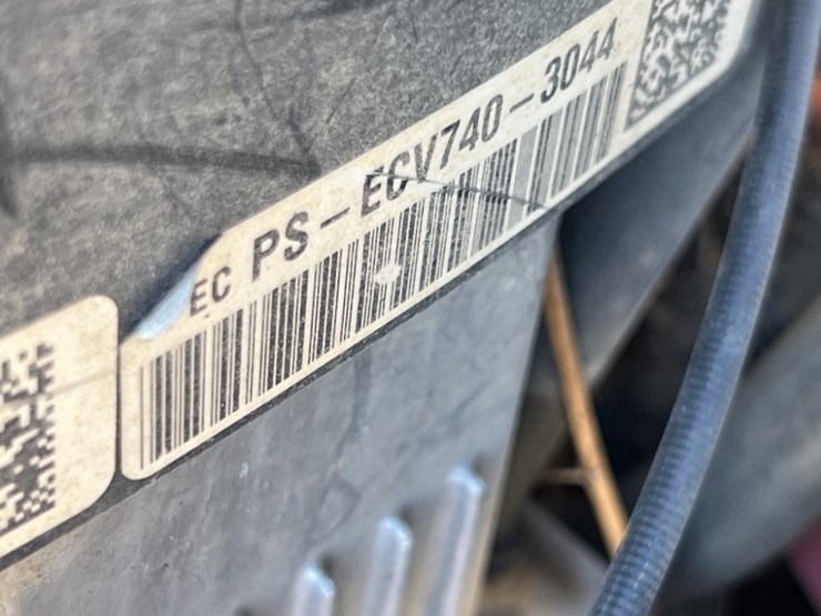 2019-toro-grandstand-rotary-mower-image-10