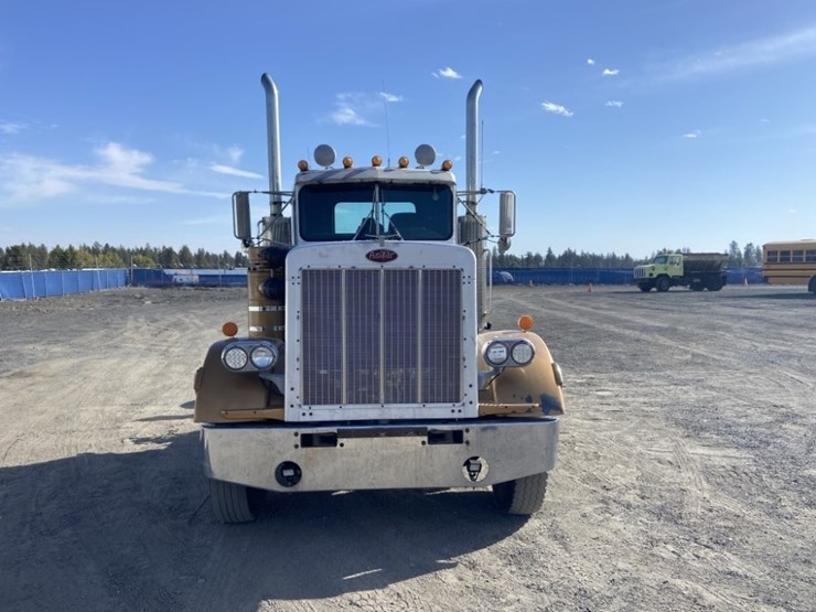 1984-peterbilt-359-image-8