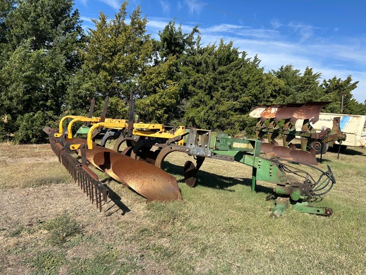 john-deere-2600-image-1