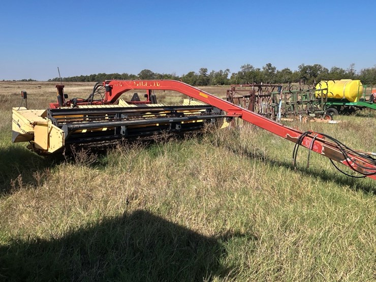 new-holland-1475-image-1