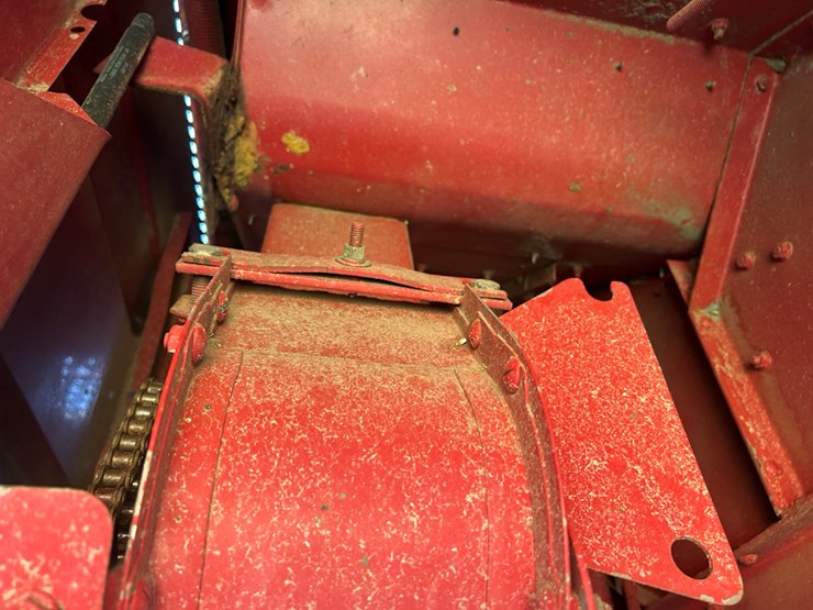 2004-case-ih-2388-image-33