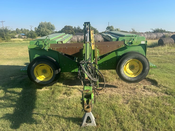 john-deere-450-image-2