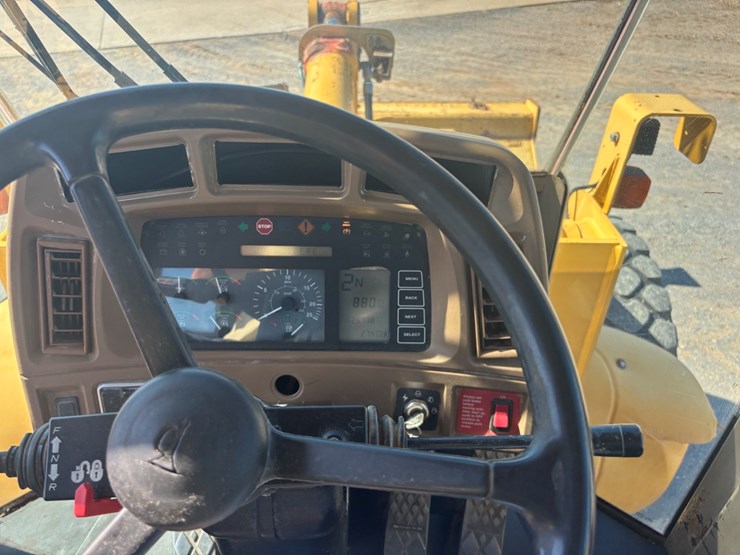 2006-deere-644h-image-2