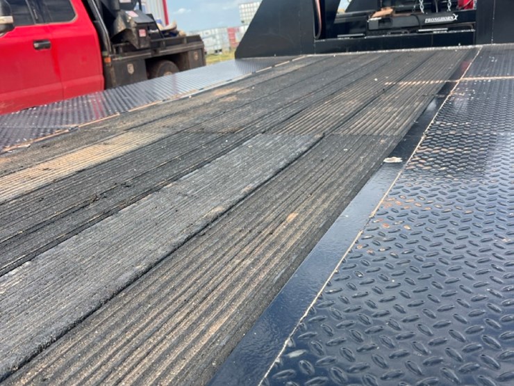 #34-•-2024-wyatt-gn-flatbed-image-9