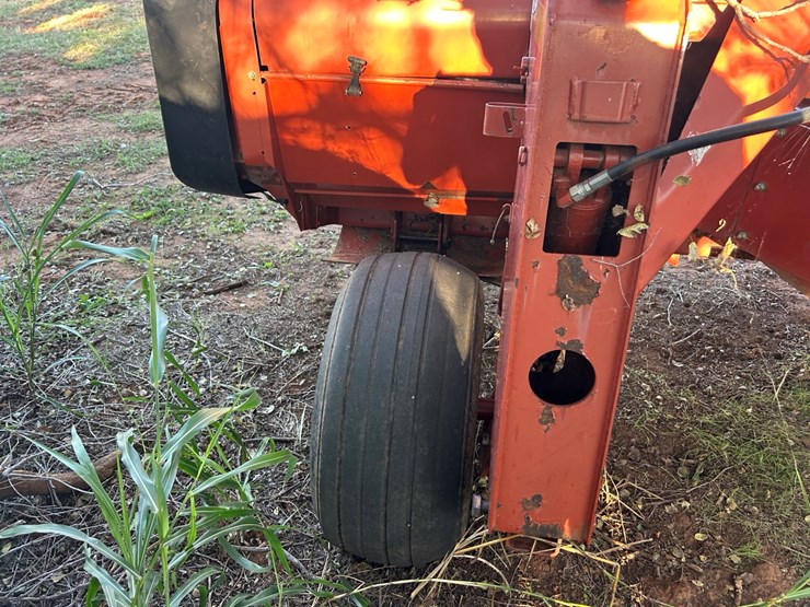 massey-ferguson-1476-image-10
