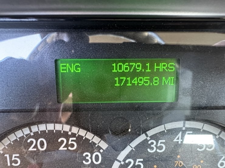 2004-freightliner-m2-106-s/a-truck-tractor-image-23