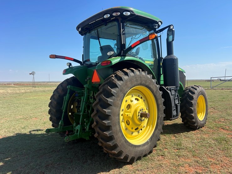 2014-john-deere-7210r-image-3