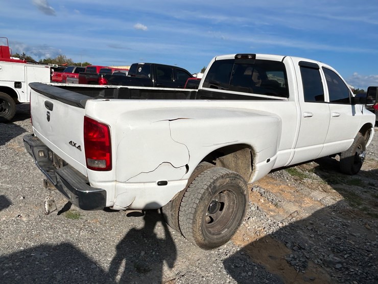 2005-dodge-ram-3500-image-6