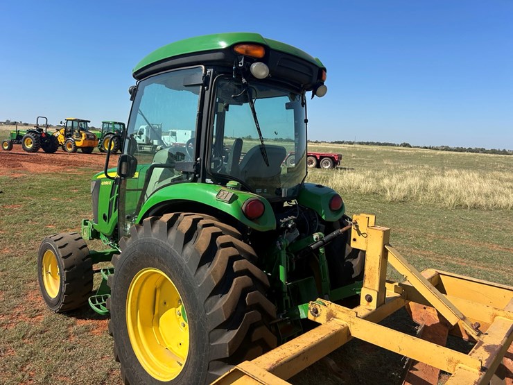 john-deere-4066r-image-3