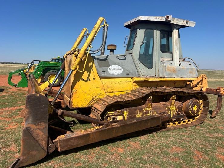 komatsu-d65ex-image-2