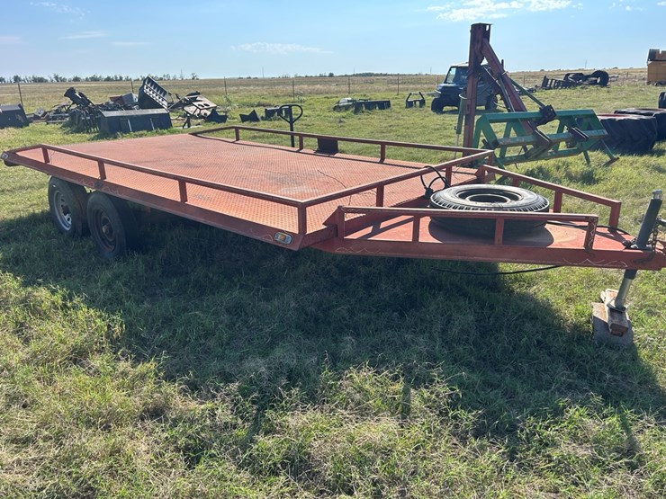 #92-•-utility-trailer-image-3