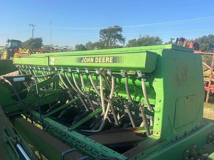 john-deere-450-image-9