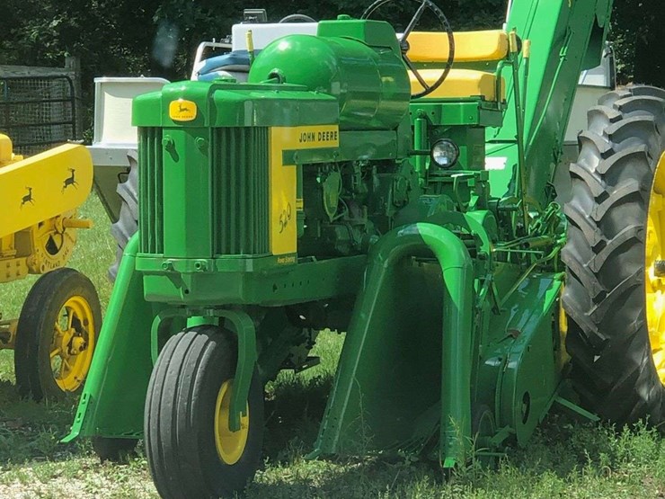 john-deere-520-image-3