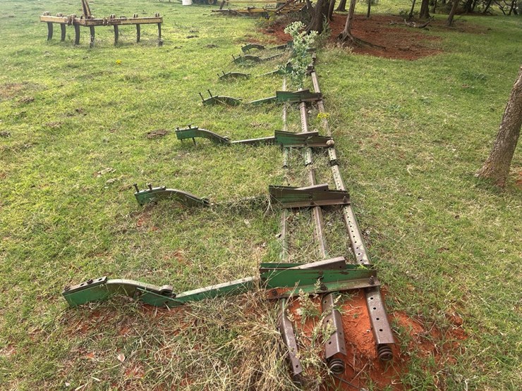 john-deere-1610-image-11