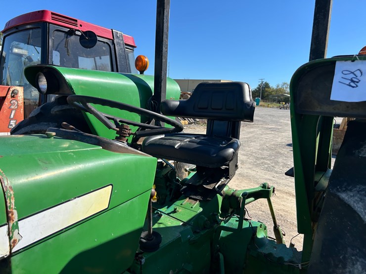 john-deere-2640-image-9
