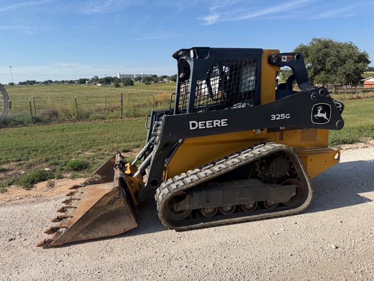 deere-325g-image-2