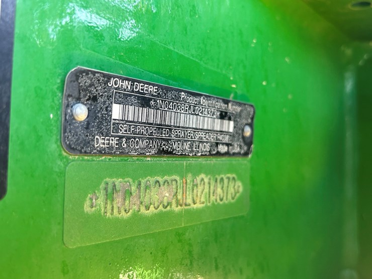 2021-john-deere-r4038-image-38