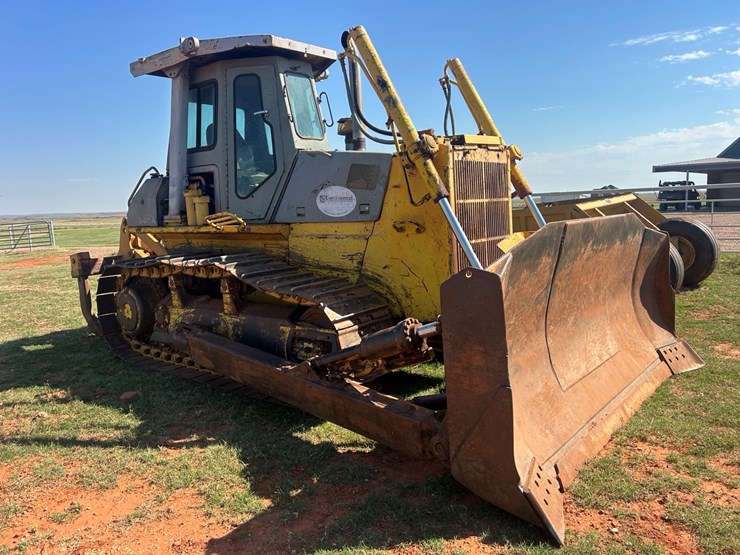 komatsu-d65ex-image-20