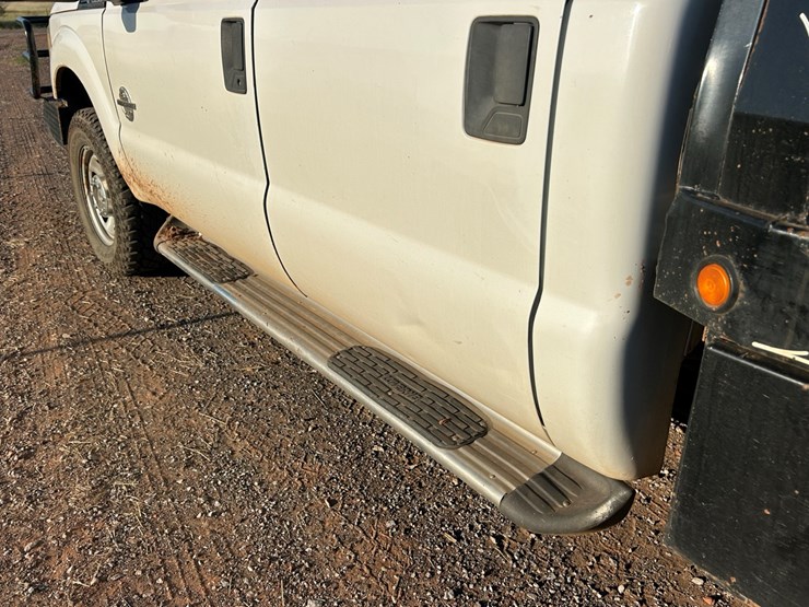 2011-ford-f250-image-9