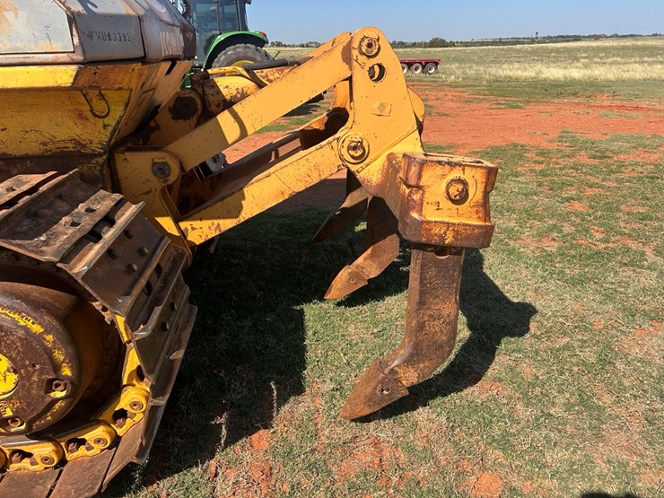 komatsu-d65ex-image-10