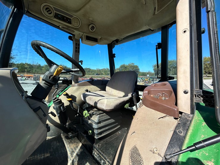 john-deere-5603-image-12