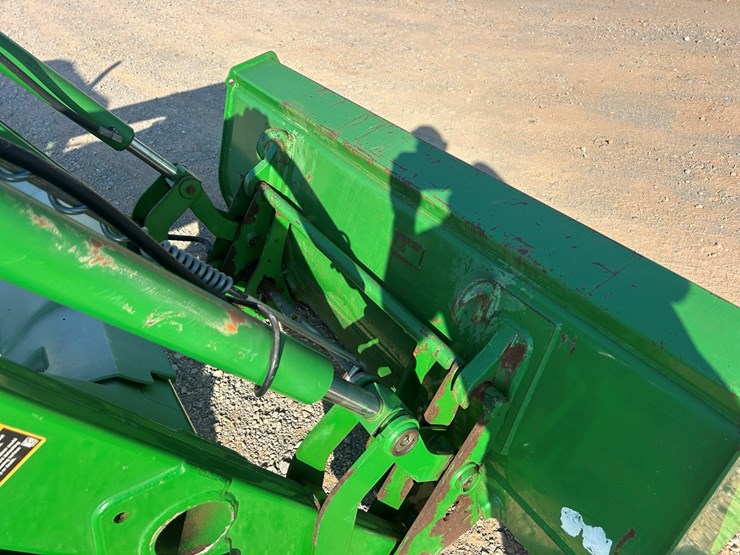 john-deere-5075e-image-38