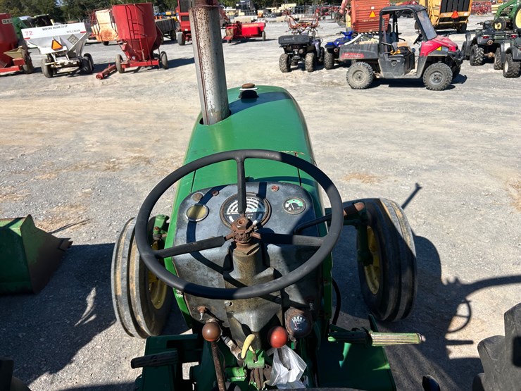 john-deere-2640-image-10