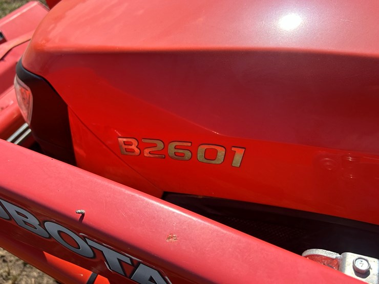 #47-•-2021-kubota-b2601-image-22