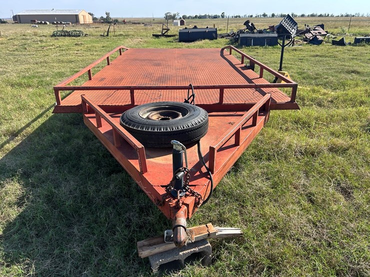 #92-•-utility-trailer-image-2