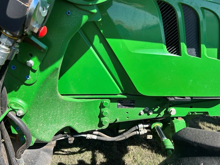 2023-john-deere-6130m-image-15