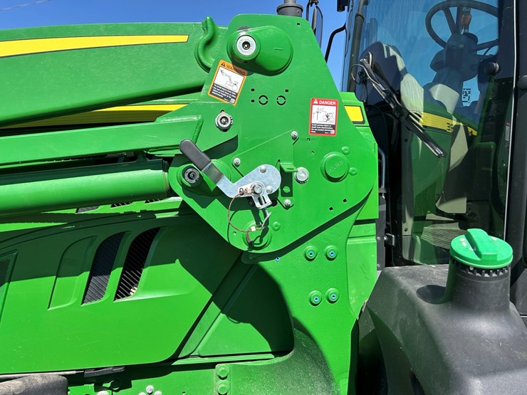 2023-john-deere-6130m-image-38
