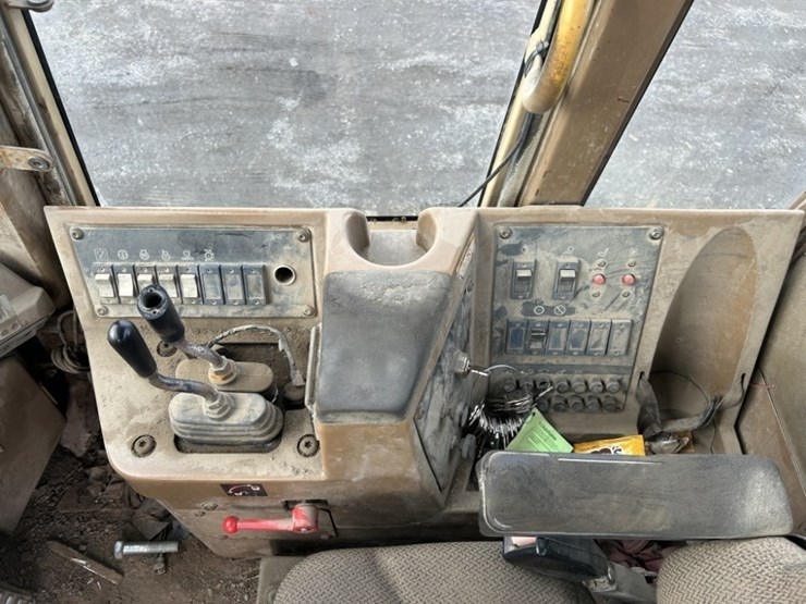 1996-caterpillar-960f-image-16