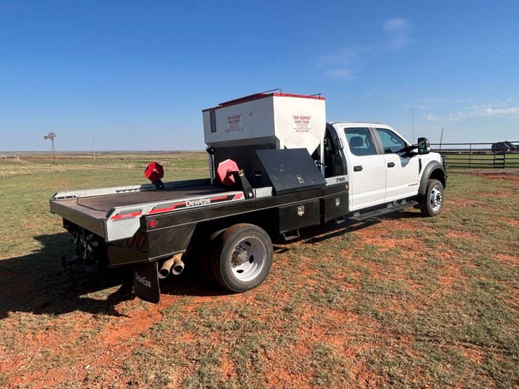 2017-ford-f550-image-30
