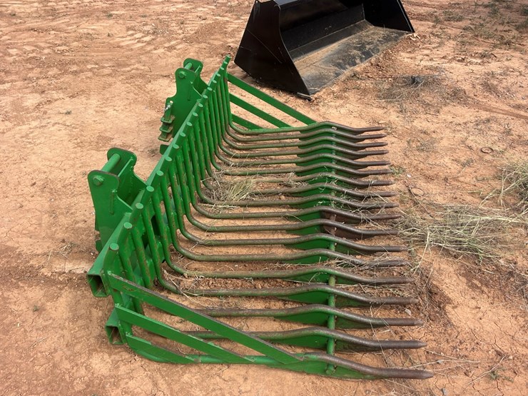 john-deere-740-image-2