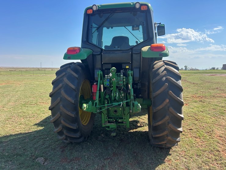 2014-john-deere-6140m-image-4