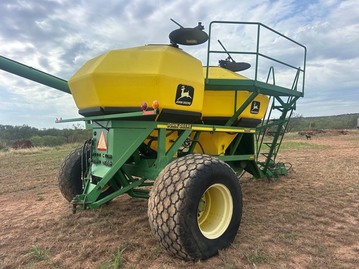 john-deere-1900-image-8