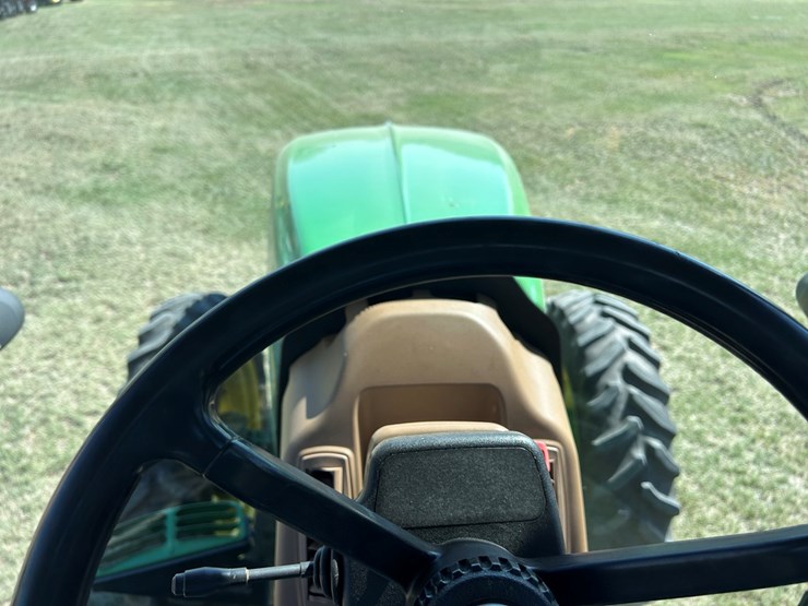 2009-john-deere-7930-image-37
