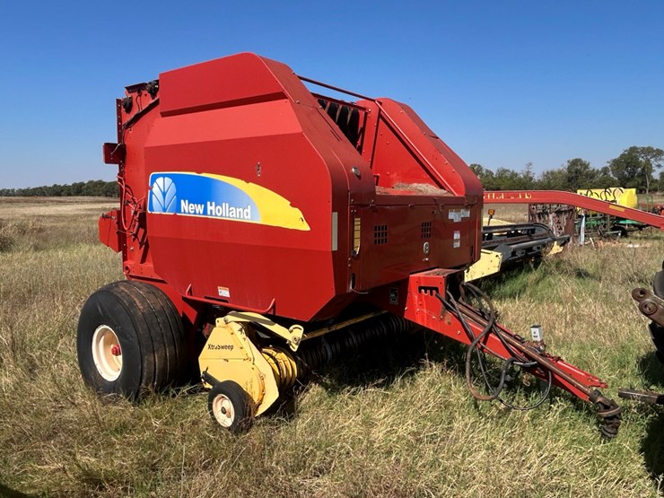 2009-new-holland-br7090-image-1