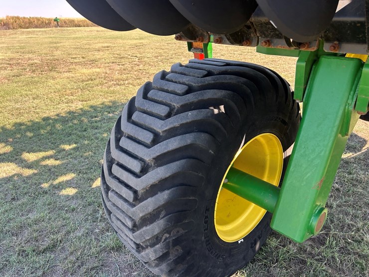 2020-john-deere-2020-image-5