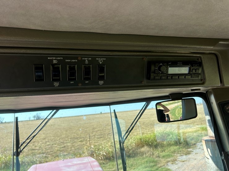 2000-case-ih-9370-image-29