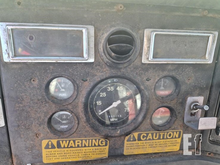 1994-ford-l8000-image-19