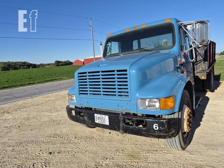 1990-international-flatbed-8462-image-3