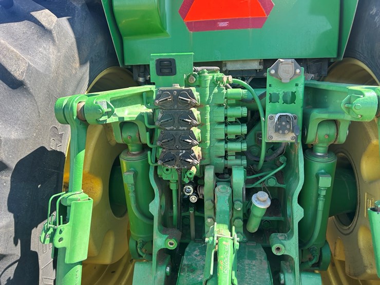 2005-john-deere-8420-image-7