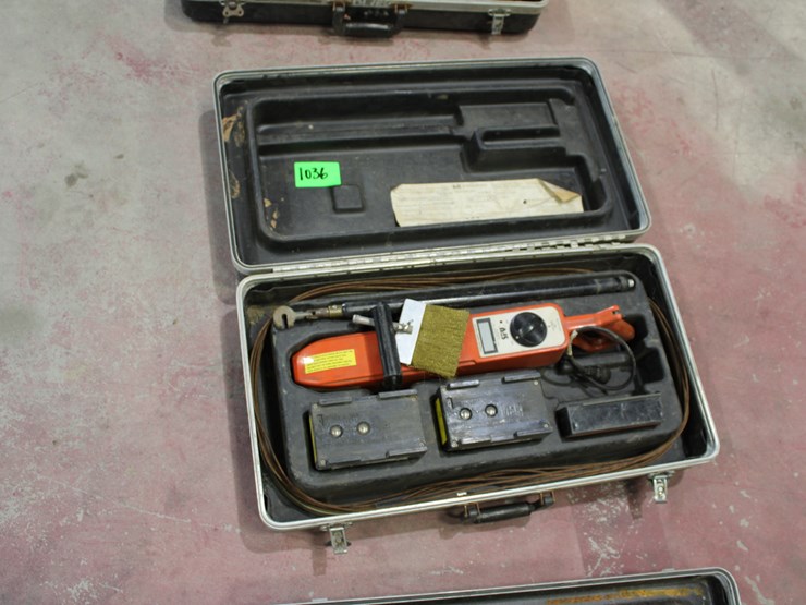 #1036-•-holiday-detector-spy-pipe-locator-image-1