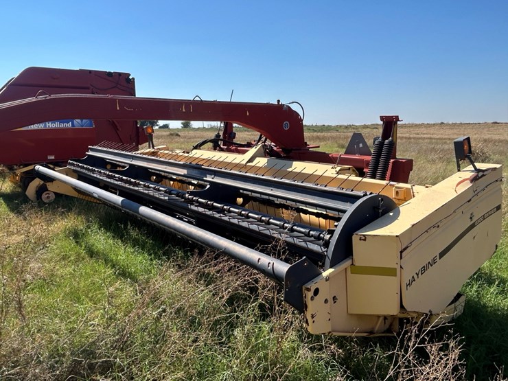 new-holland-1475-image-13
