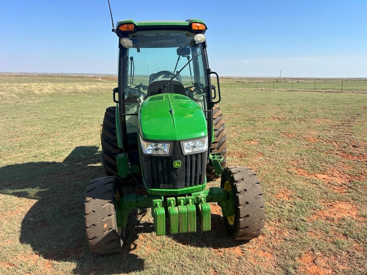 john-deere-4066r-image-11
