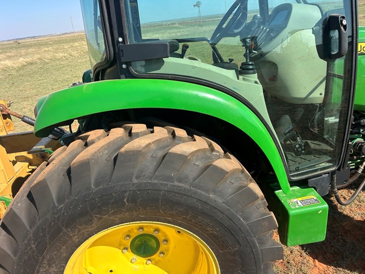 john-deere-4066r-image-26