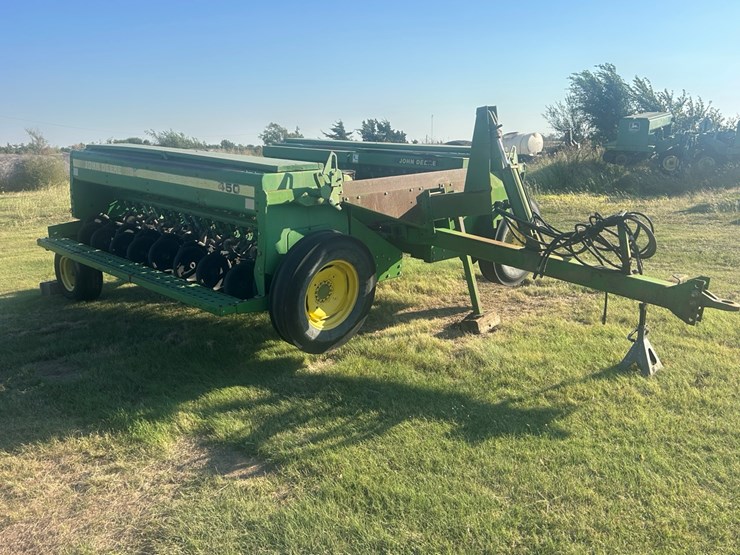 john-deere-450-image-3