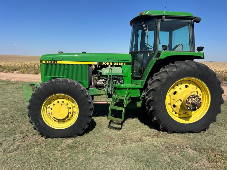 1993-john-deere-4960-image-32